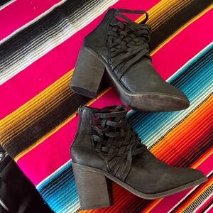 Women’s FREE PEOPLE Black Heel Ankle Booties Size: 39=8.5